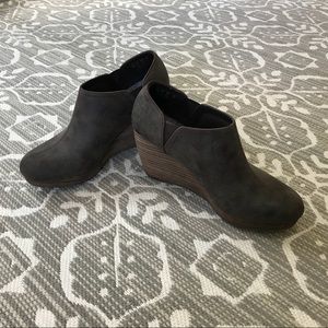 Dr. Scholl’s Wedge Bootie, sz 10